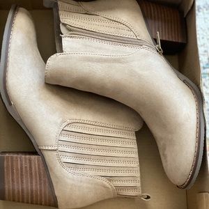 Tan Ankle Boots | Women’s | Size 8.5 | New In Box